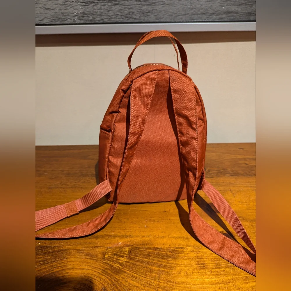 Herschel Mini Backpack - Picture 4 of 11